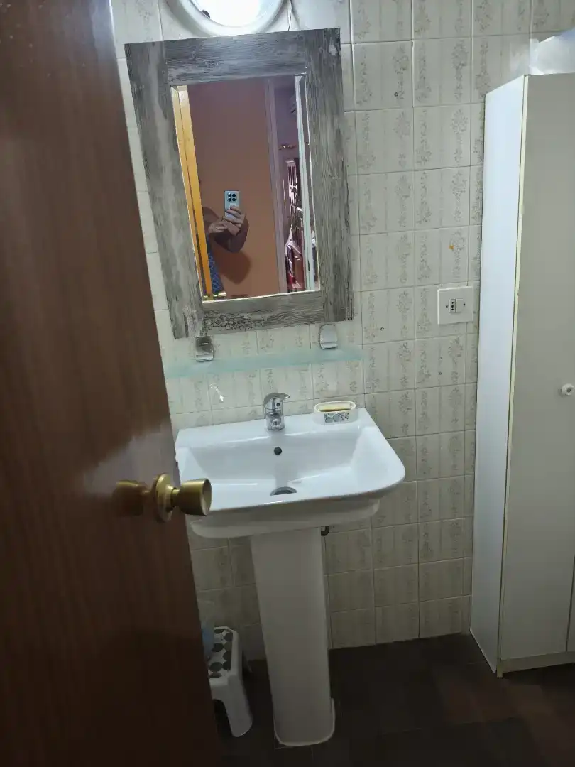 Baño de Piso para compartir en Mollerussa, Lleida