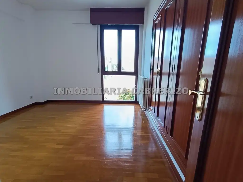 Haus mit Pool zum Verkauf in Avda. Madrid, imagen 23