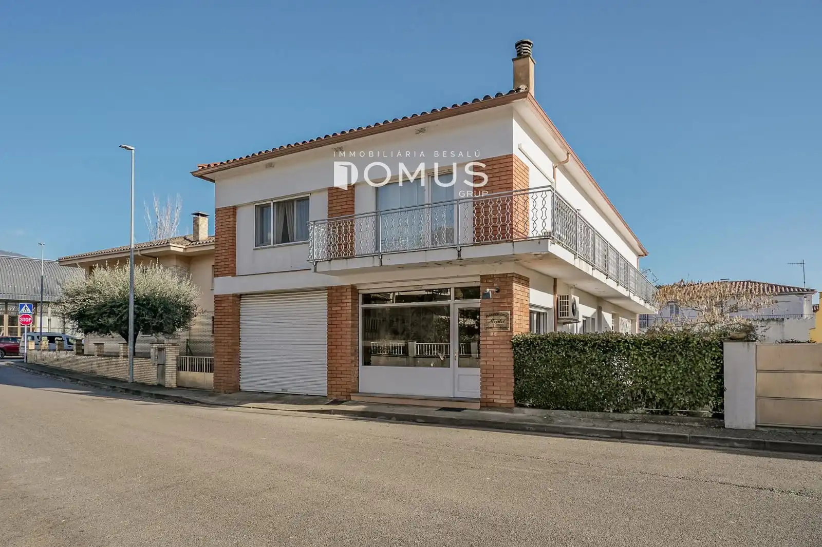 House with terrace for sale in DOCTOR DAMIÀ ESTELA