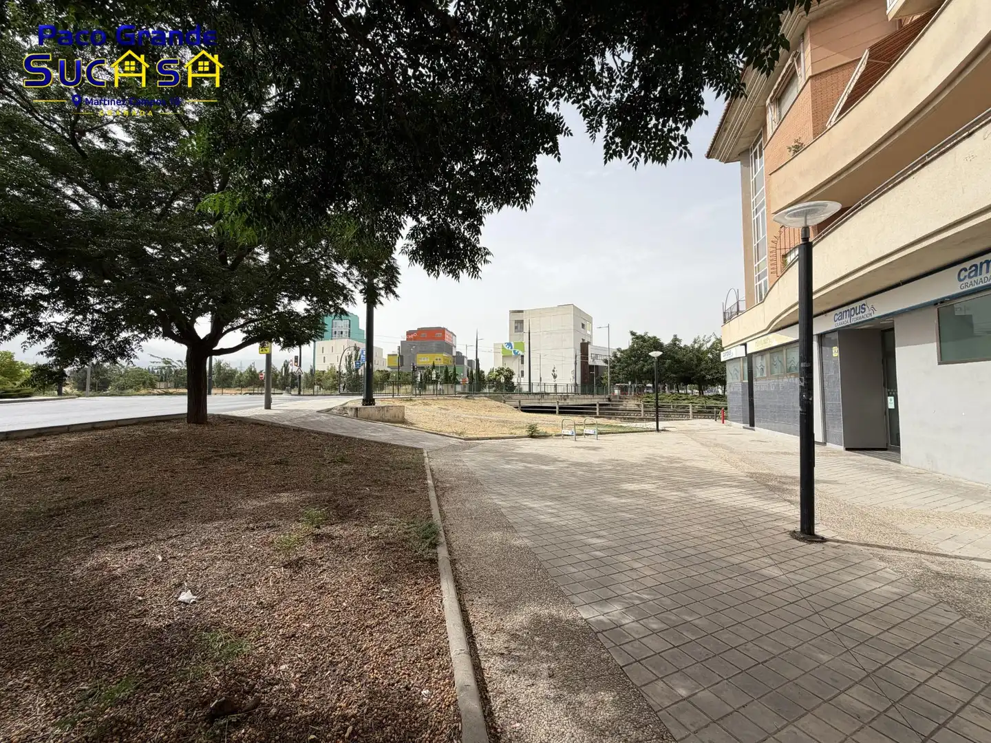 Außenansicht von Wohnung zur Miete in Granada mit Klimaanlage, Heizung und Terrasse