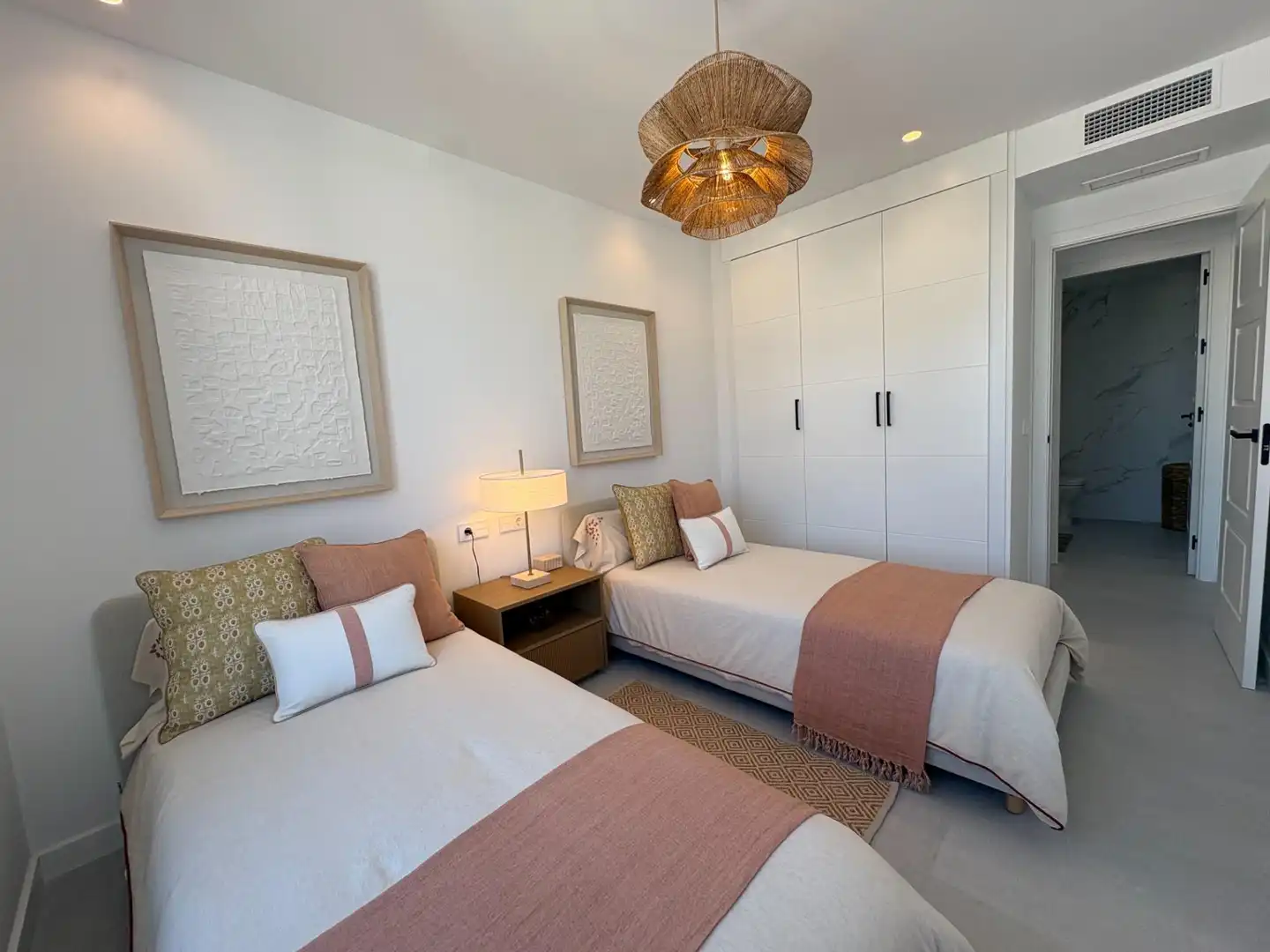 Apartment with pool for sale in Calle de la Cornisa, imagen 39