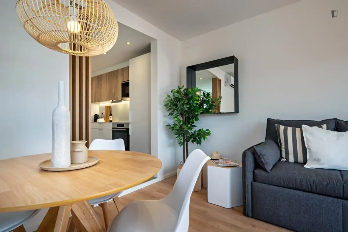 Apartament amb ascensor de lloguer a Eixample, imagen 2