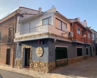Vista exterior de Casa o xalet en venda en Siete Iglesias de Trabancos amb Aire condicionat i Calefacció