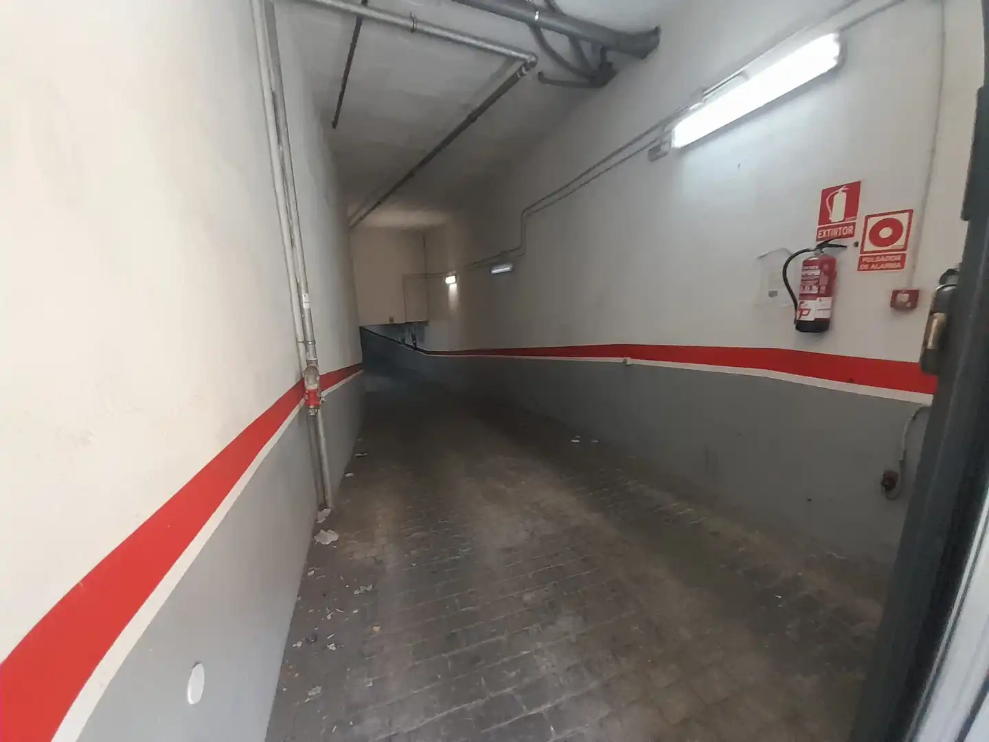 Aparcament amb ascensor en venda a Calle Numancia, imagen 2