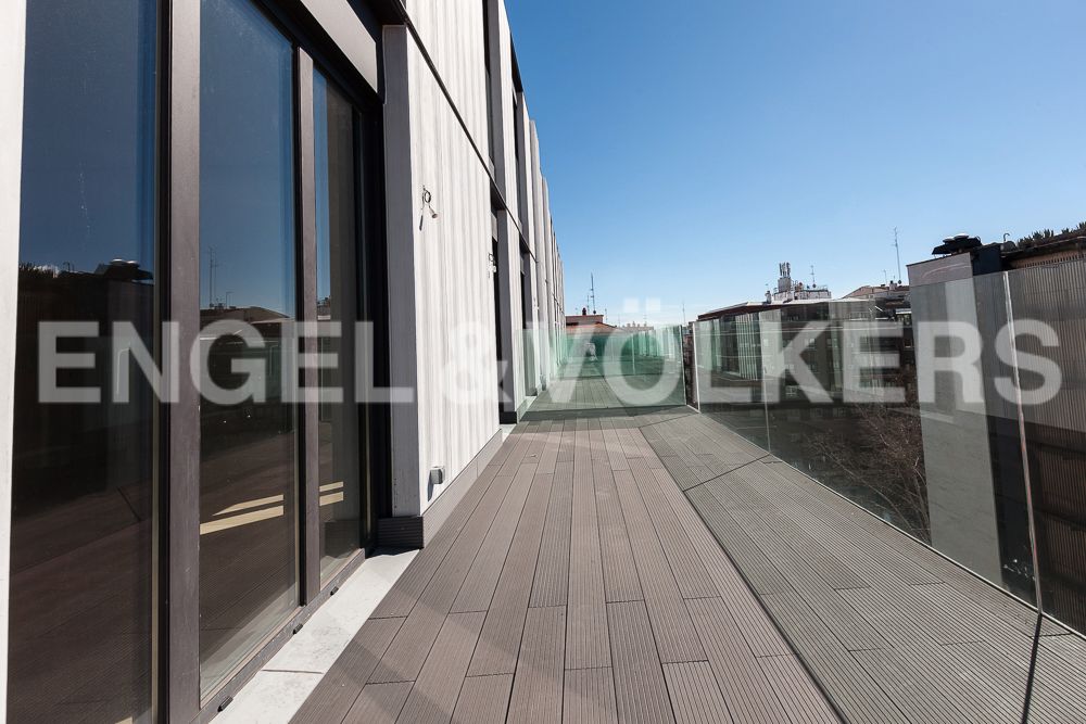 Terrassa de Apartament de lloguer en  Madrid Capital amb Aire condicionat, Calefacció i Terrassa