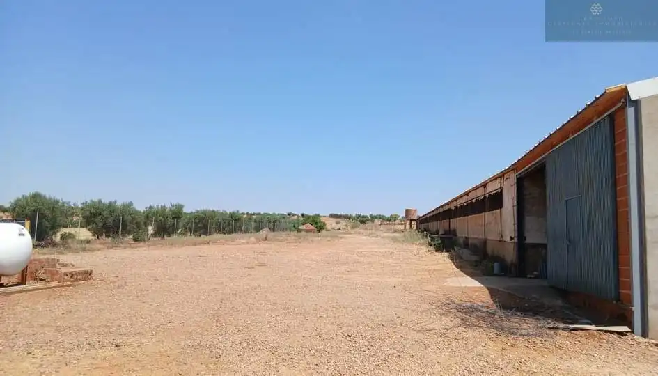Finca rústica en venta en Cristina