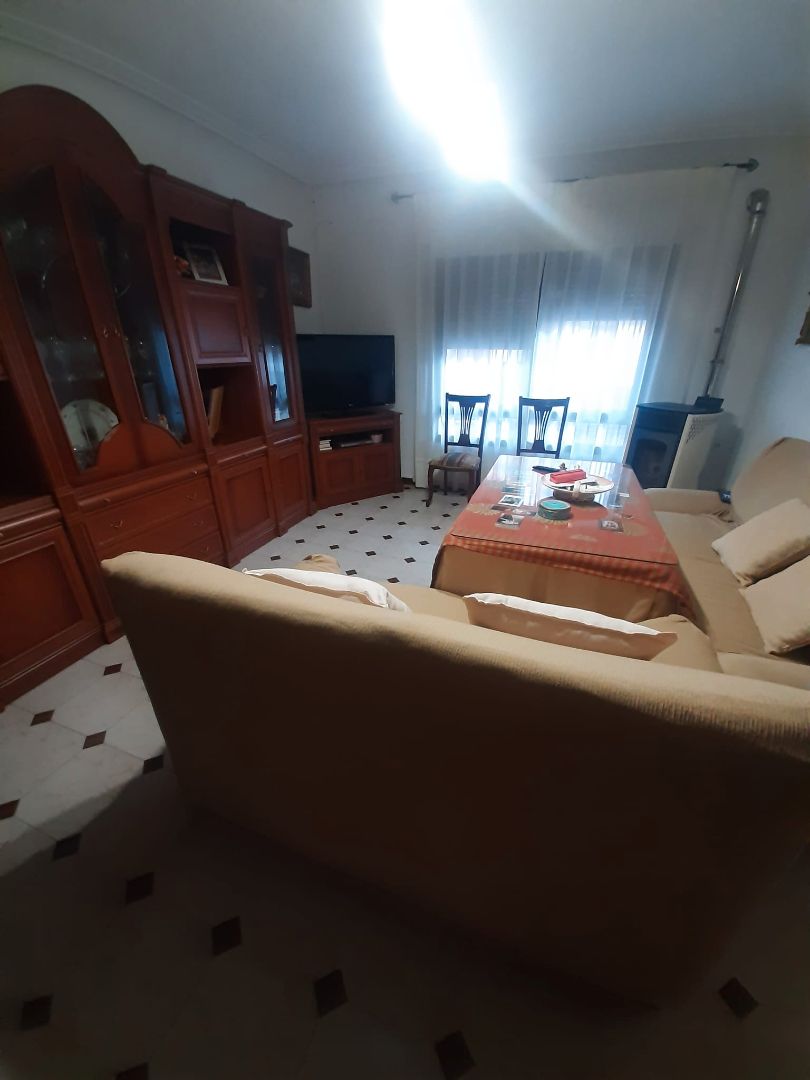 Living room of Flat for sale in Úbeda  with Storage room
