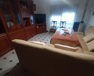 Living room of Flat for sale in Úbeda  with Storage room