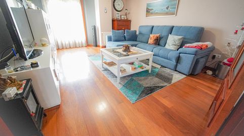 Amplio dúplex exterior con cuatro dormitorios y gran trastero de 28 m².