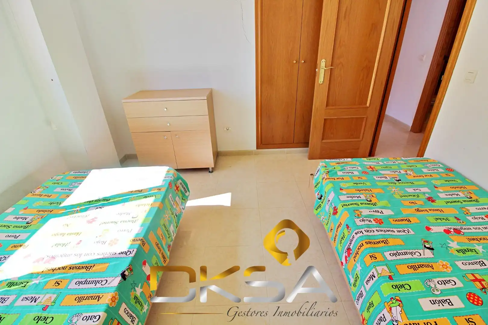 Apartment with pool for sale in Calle AMPLARIES, imagen 31
