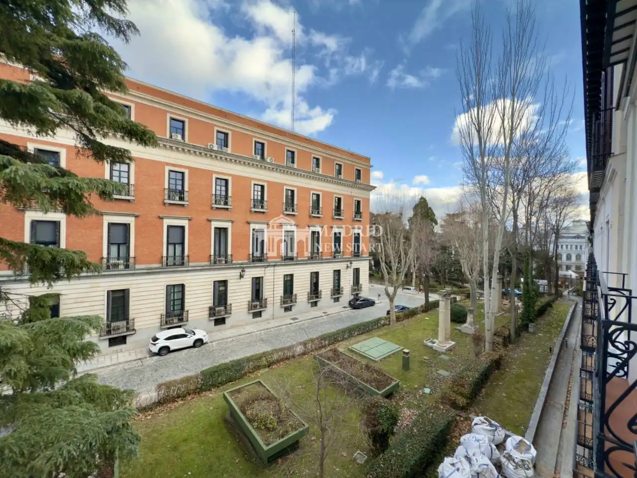 Garten von Wohnung zur Miete in Madrid mit Klimaanlage, Heizung und Parkett