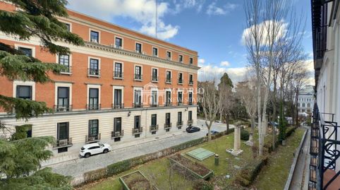 Foto 3 von Wohnung zur Miete in Calle Barquillo, Justicia - Chueca, Madrid Capital