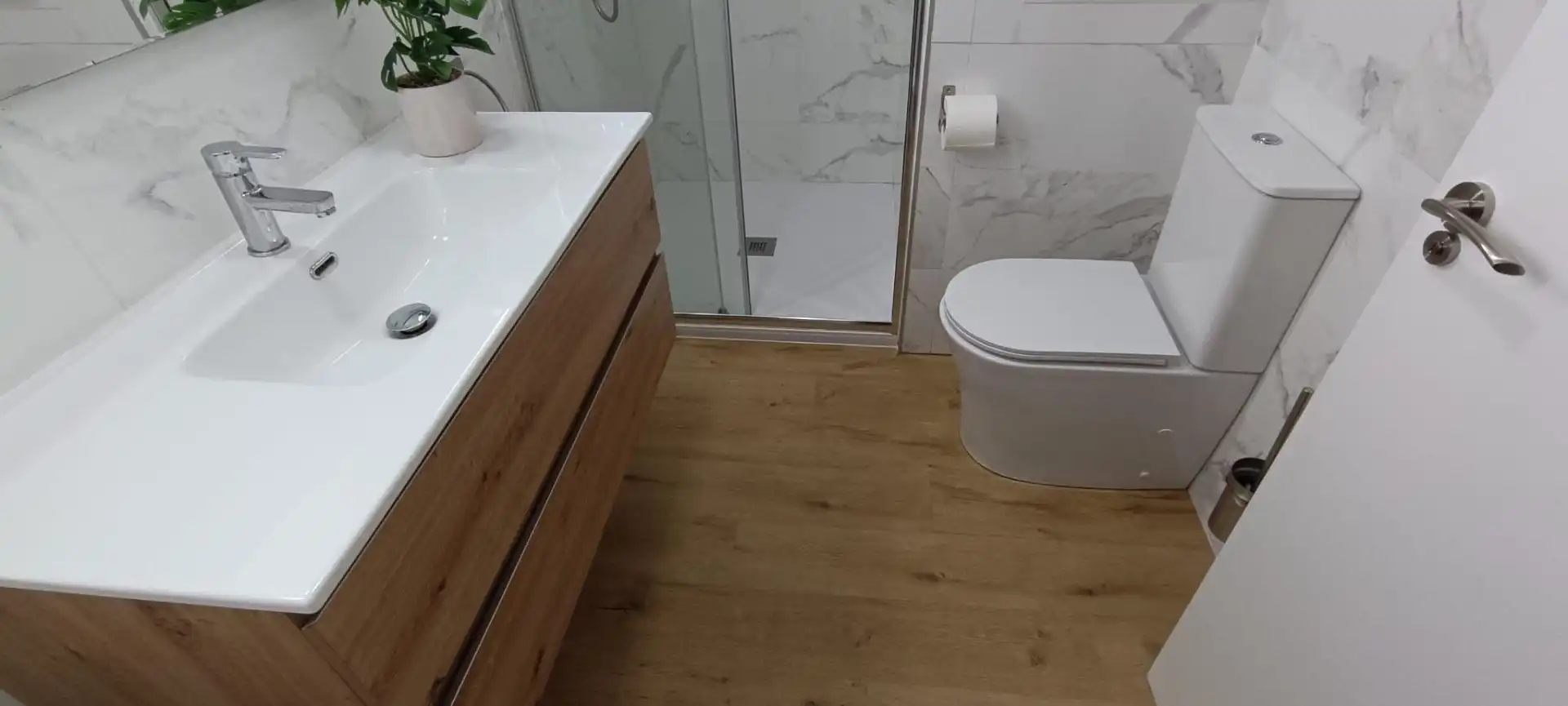 Bathroom of Flat for sale in Zamora Capital   with Terrace and Balcony