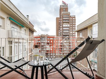 Apartament amb ascensor de lloguer a Avenida de América