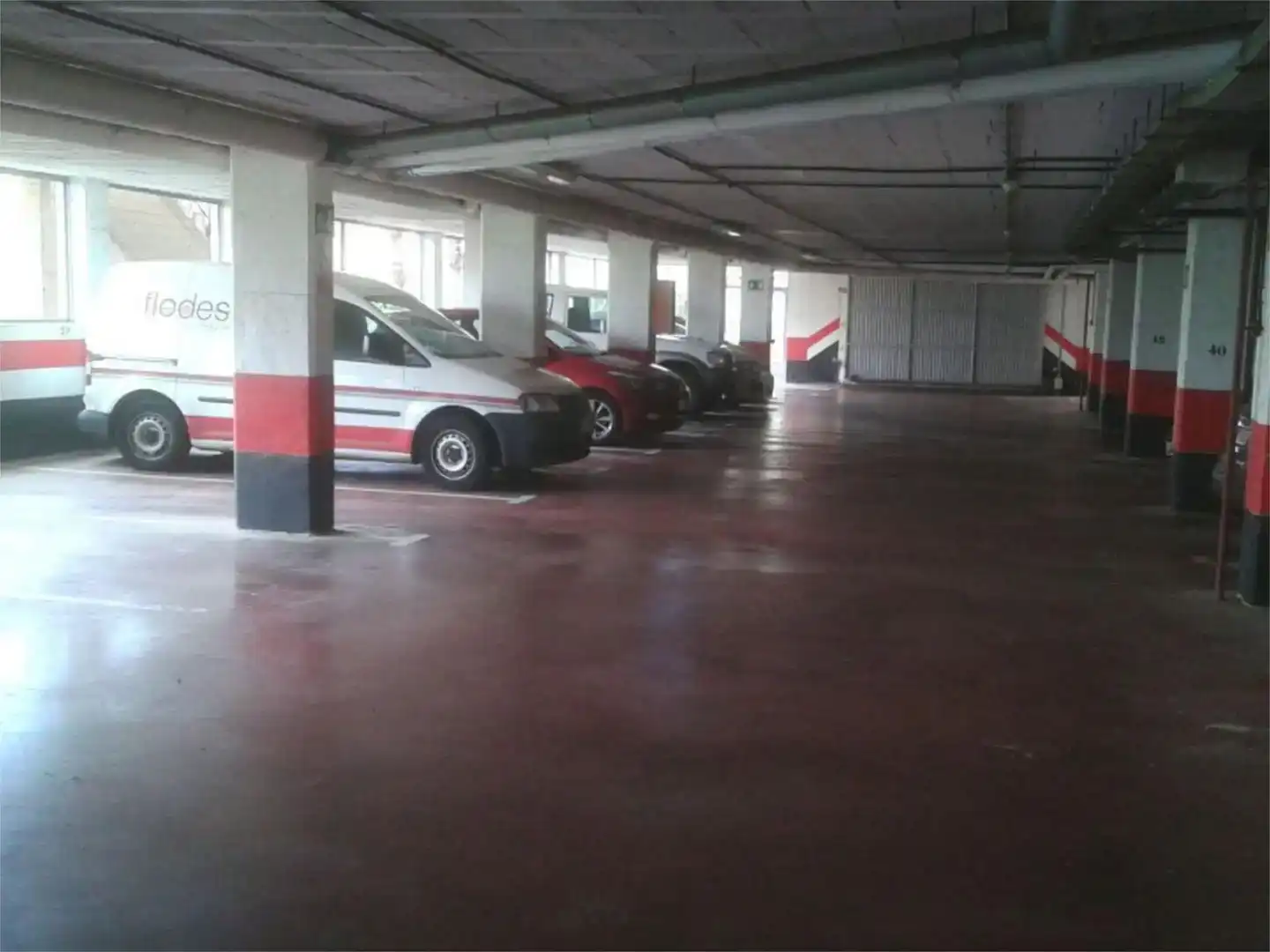 Parking of Garage for rent in Ciudad Alta