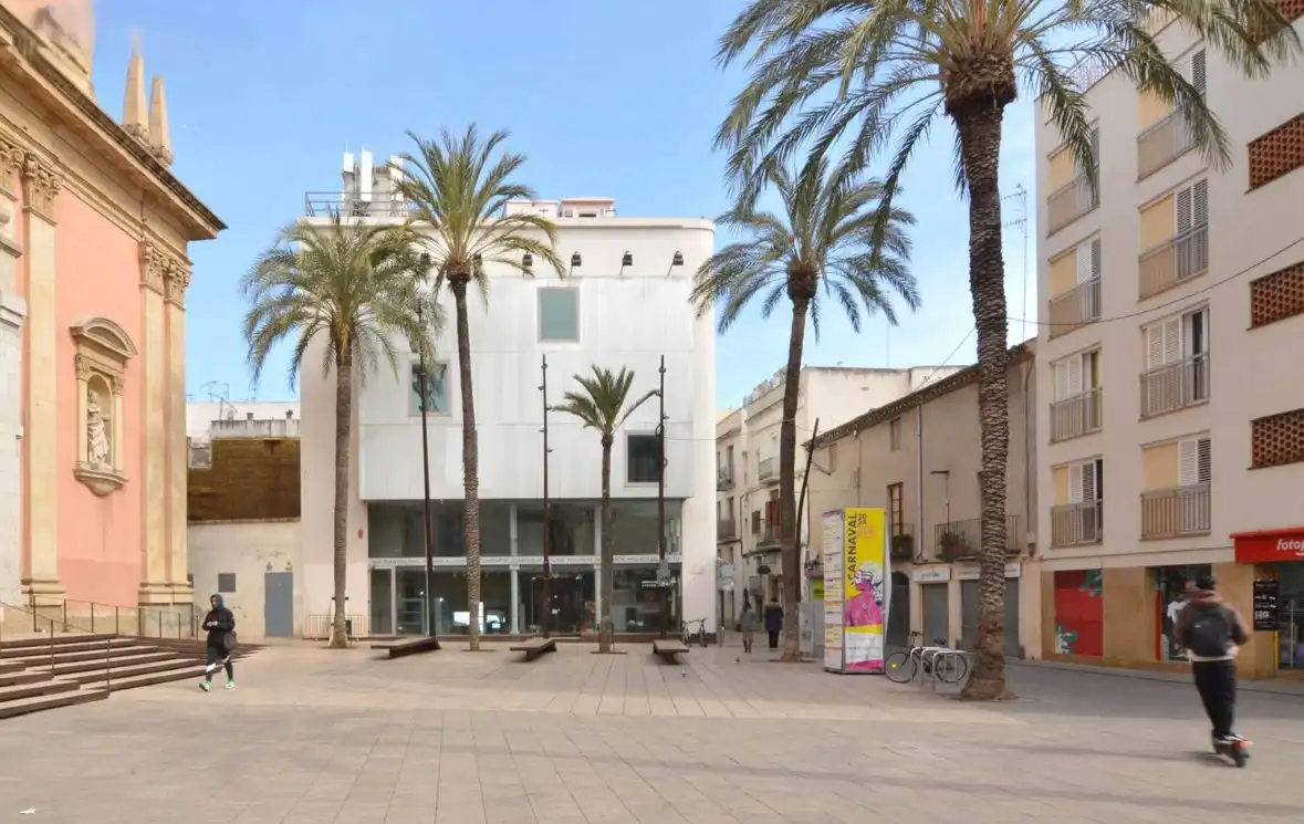Außenansicht von Gebäude zum Verkauf in Vilanova i la Geltrú