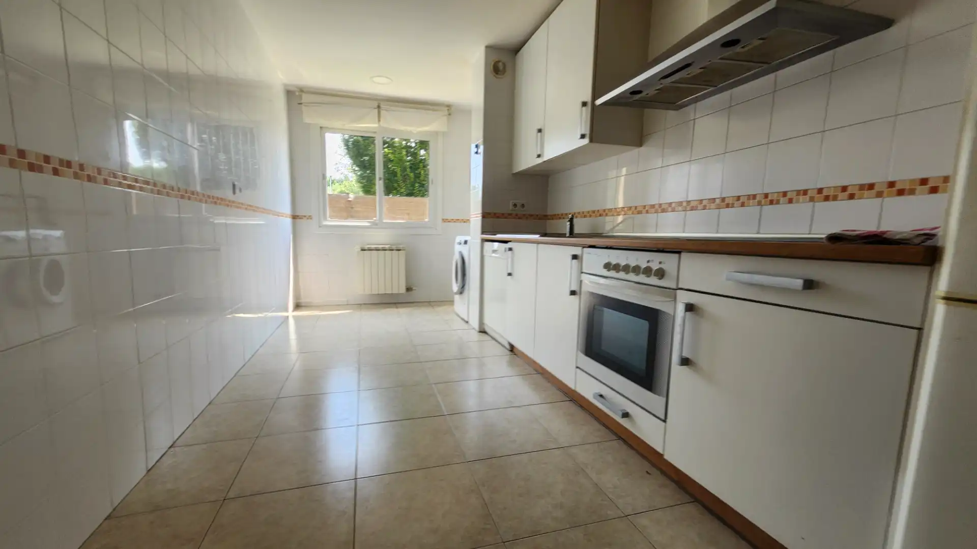 Cocina de Piso en venta en Miño con Calefacción, Jardín privado y Trastero