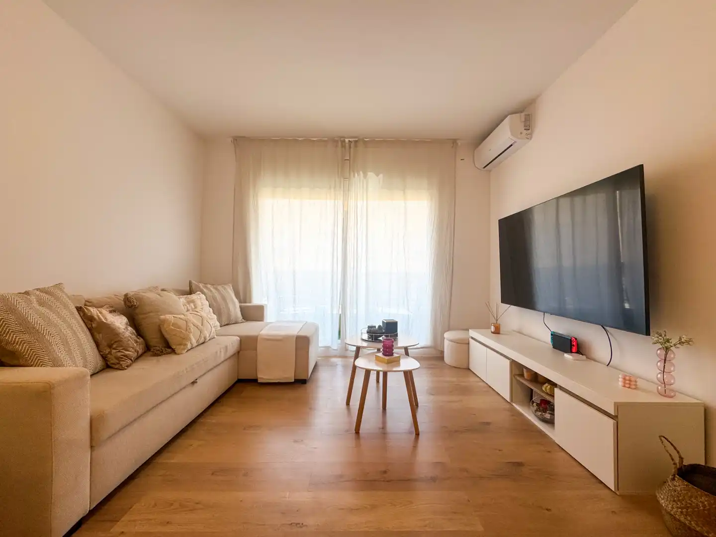 Sala de estar de Piso en venta en Caldes de Montbui con Aire acondicionado, Parquet y Horno
