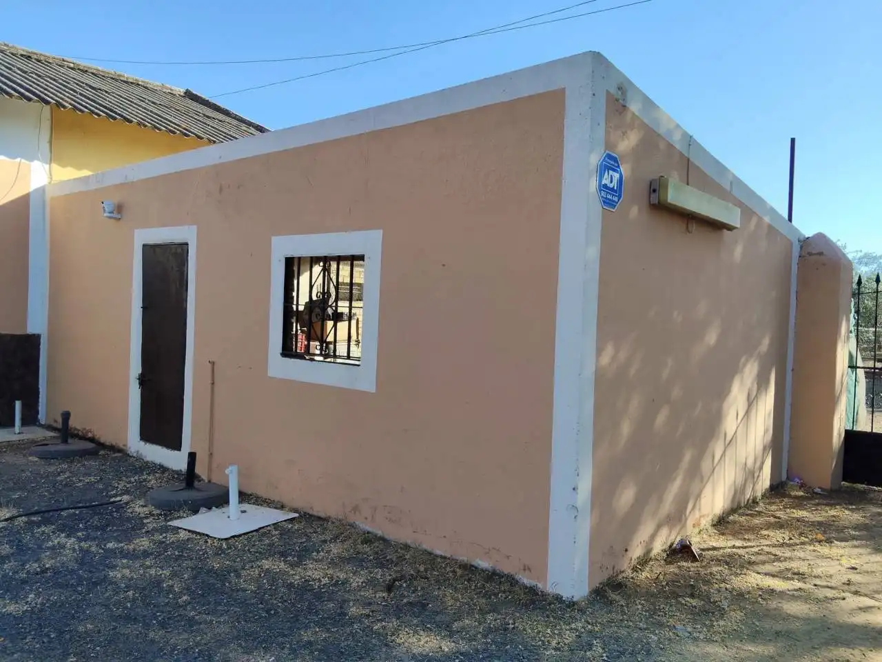 Exterior view of Houses for sale in Carmona  with Private garden and Terrace