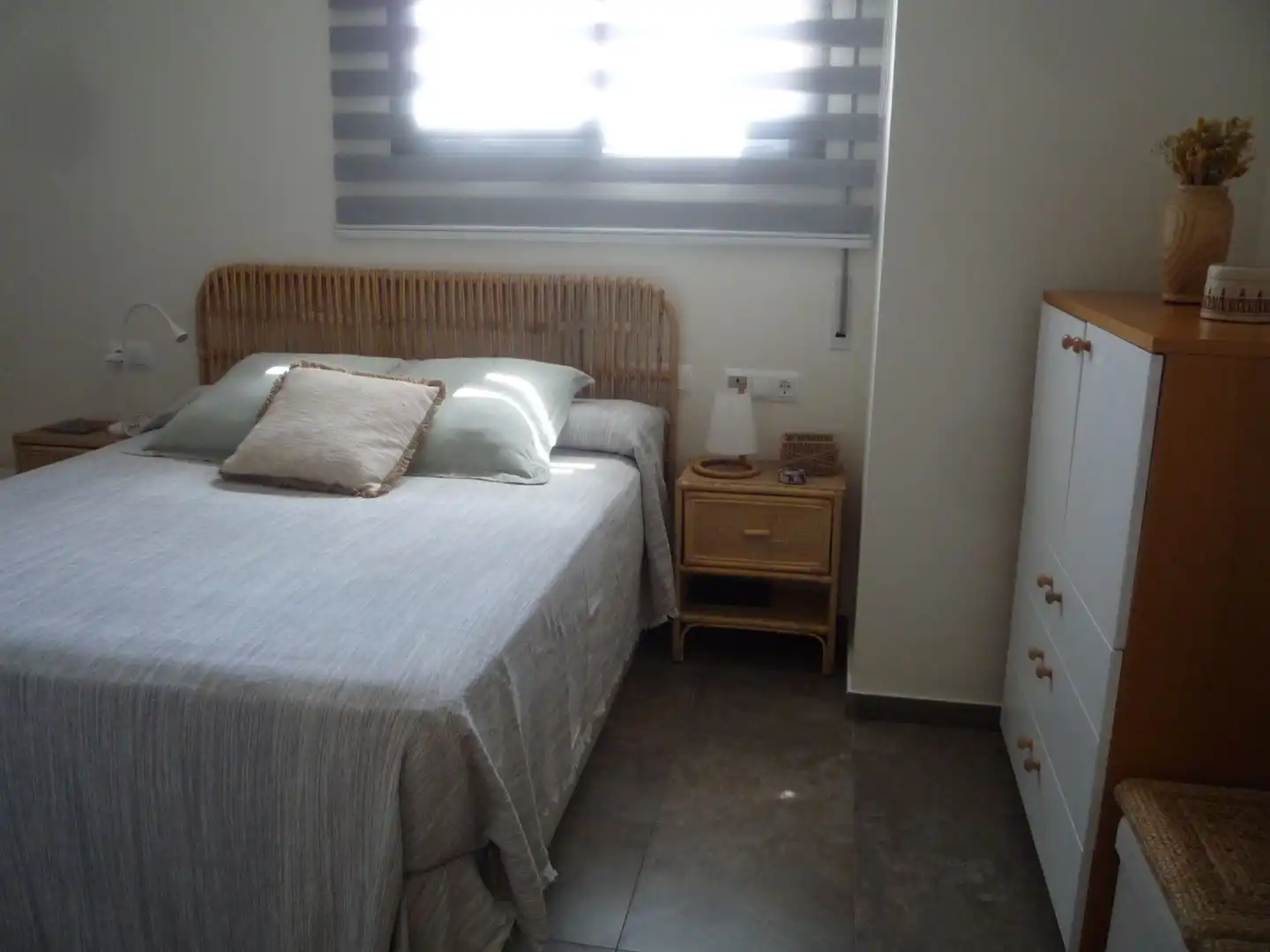 Schlafzimmer von Wohnung zum Verkauf in Sitges mit Klimaanlage, Heizung und Terrasse