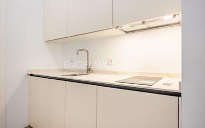 Kitchen of Apartment for sale in  Sevilla Capital  with Air Conditioner