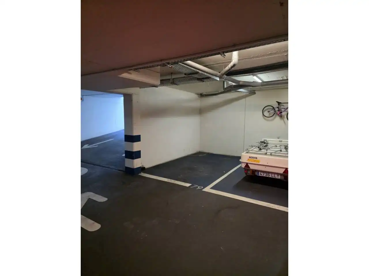 Aparcament de Pis en venda en Terrassa amb Aire condicionat, Calefacció i Parquet