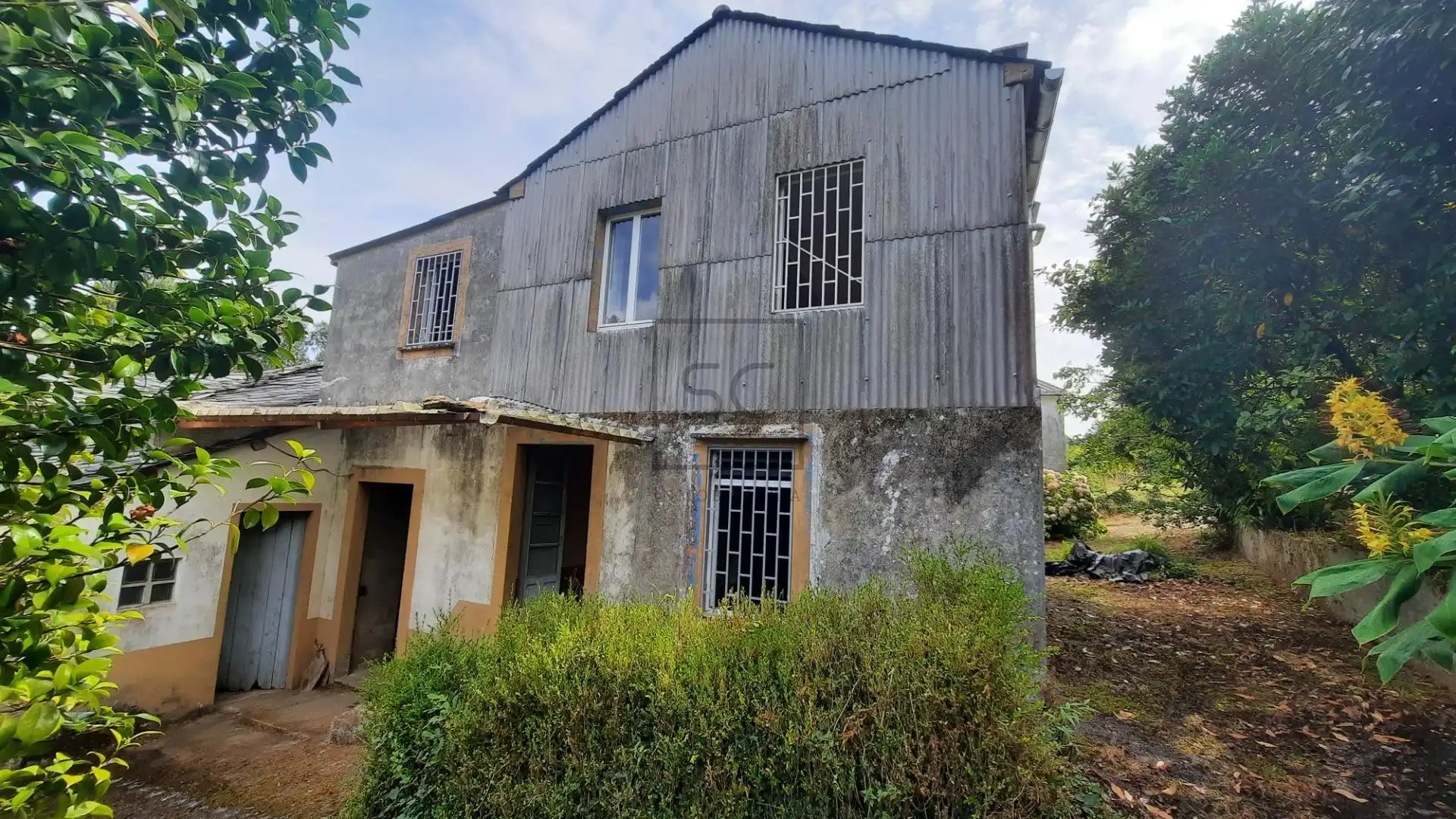 Casa rústica amb jardí en venda a COUCE, imagen 2