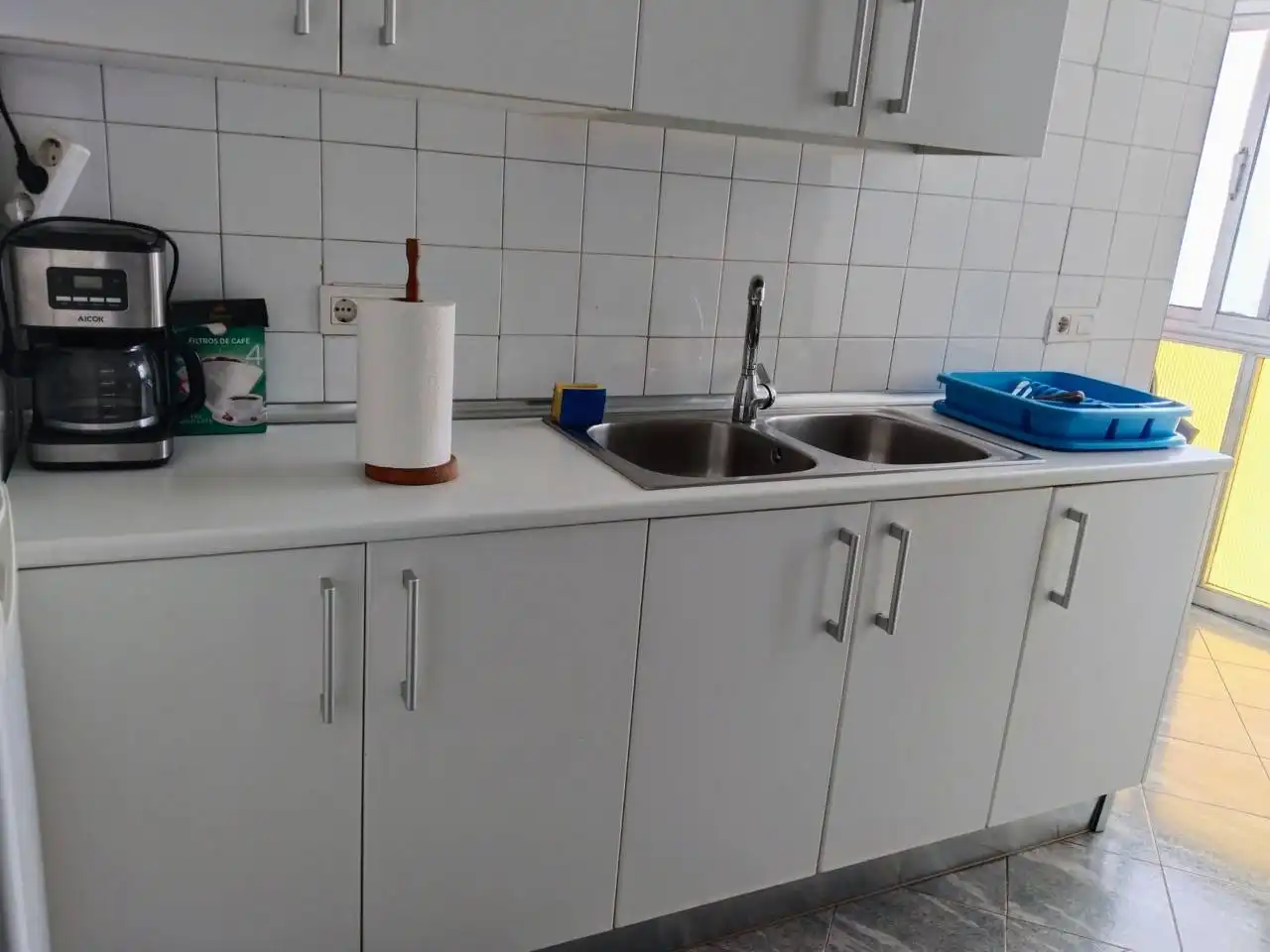 Kitchen of Flat for rent in Burgos  with Heating, Parquet flooring and Terrace