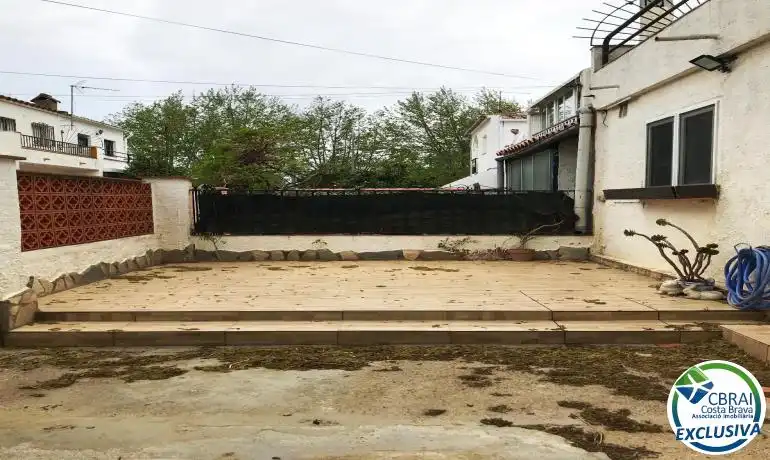 Casa a schiera con piscina in vendita a Passatge Trabuc II, imagen 2