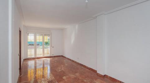 Foto 2 de Pis en venda a C/ Salvador Baroné , Sant Llorenç Savall, Barcelona