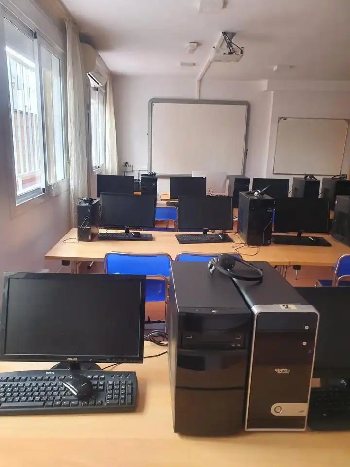 Büro zum Verkauf in Melilla