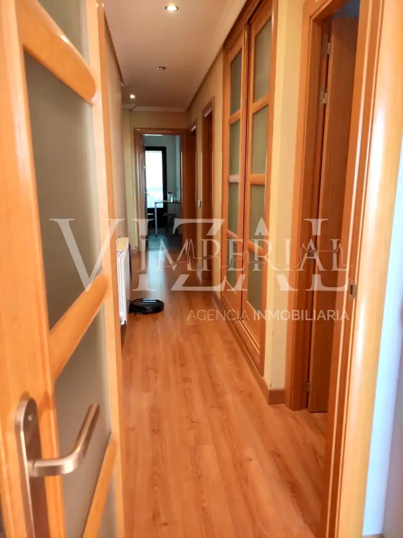 Wohnung zum Verkauf in Ocaña mit Heizung, Privatgarten und Parkett