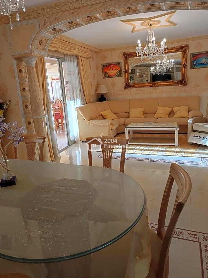 Dining room of House or chalet for sale in Benidorm  with Air Conditioner, Private garden and Terrace