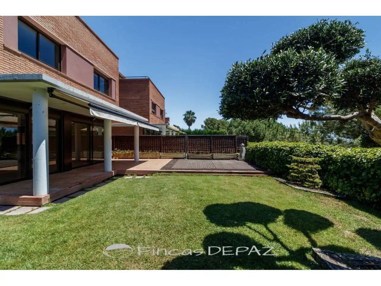 Jardí de Casa o xalet de lloguer en Castelldefels amb Aire condicionat, Calefacció i Terrassa