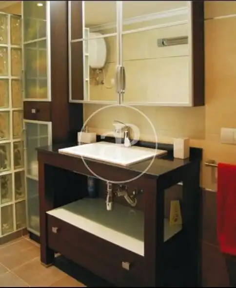 Bathroom of Flat for sale in L'Eliana  with Air Conditioner, Heating and Balcony