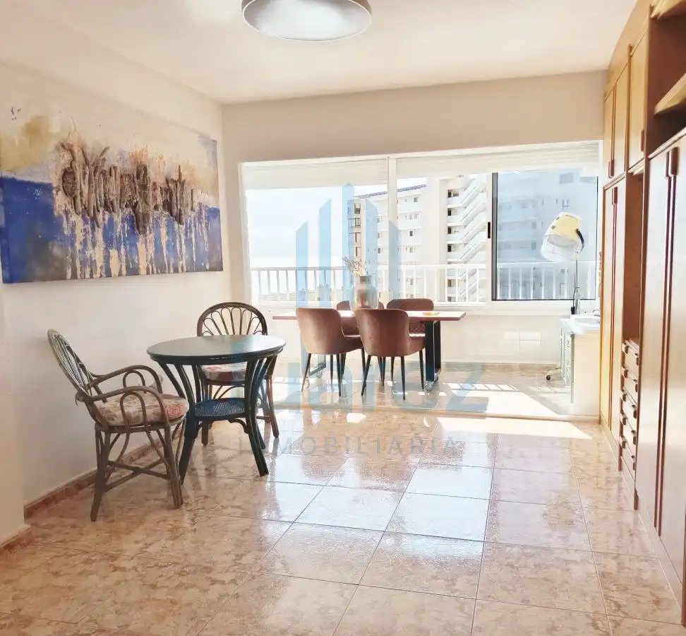 Esszimmer von Wohnung zur Miete in Alicante / Alacant mit Klimaanlage, Terrasse und Möbliert