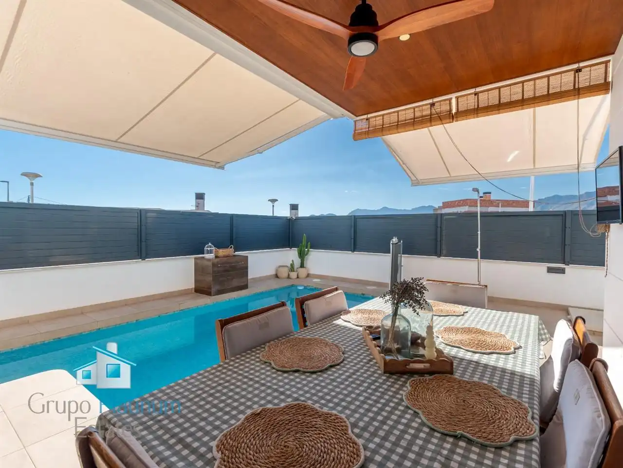Adosado con piscina en venta en San Juan de los Terreros, imagen 2