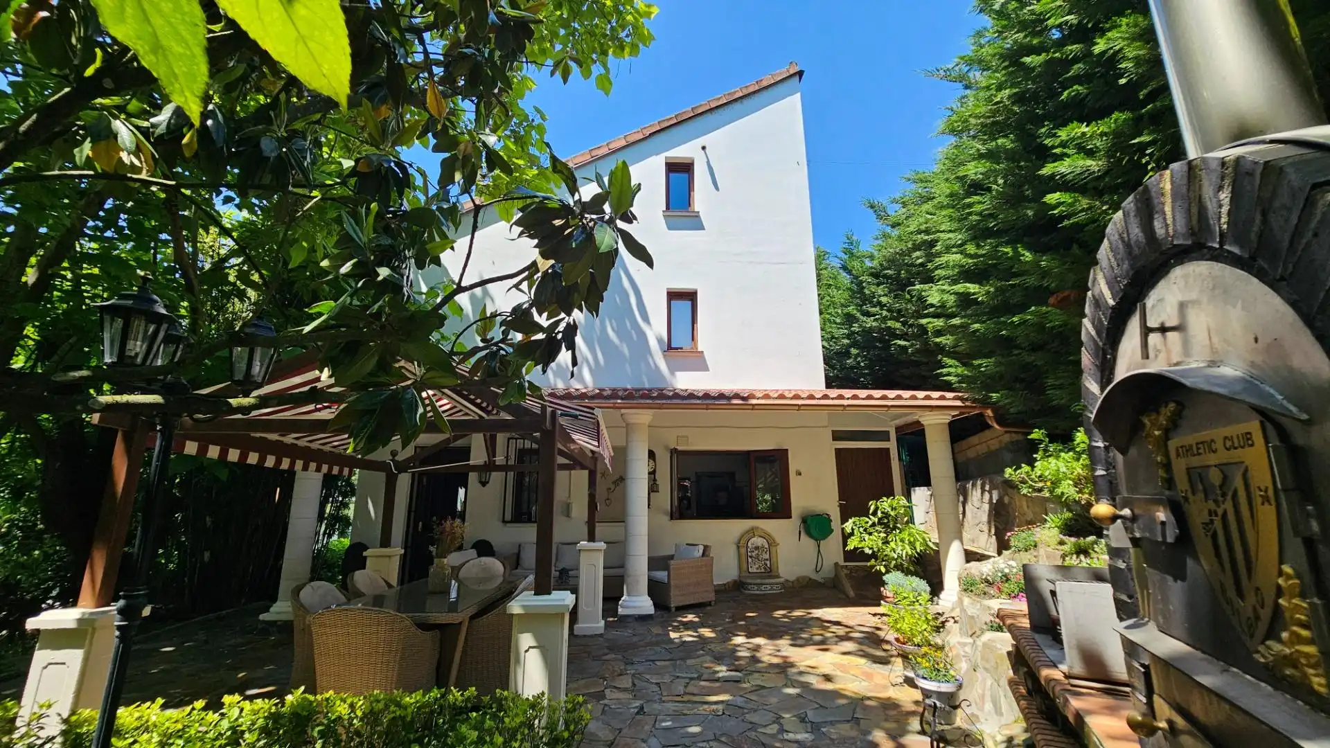 Casa o xalet en venda en Güeñes amb Aire condicionat, Calefacció i Jardí privat