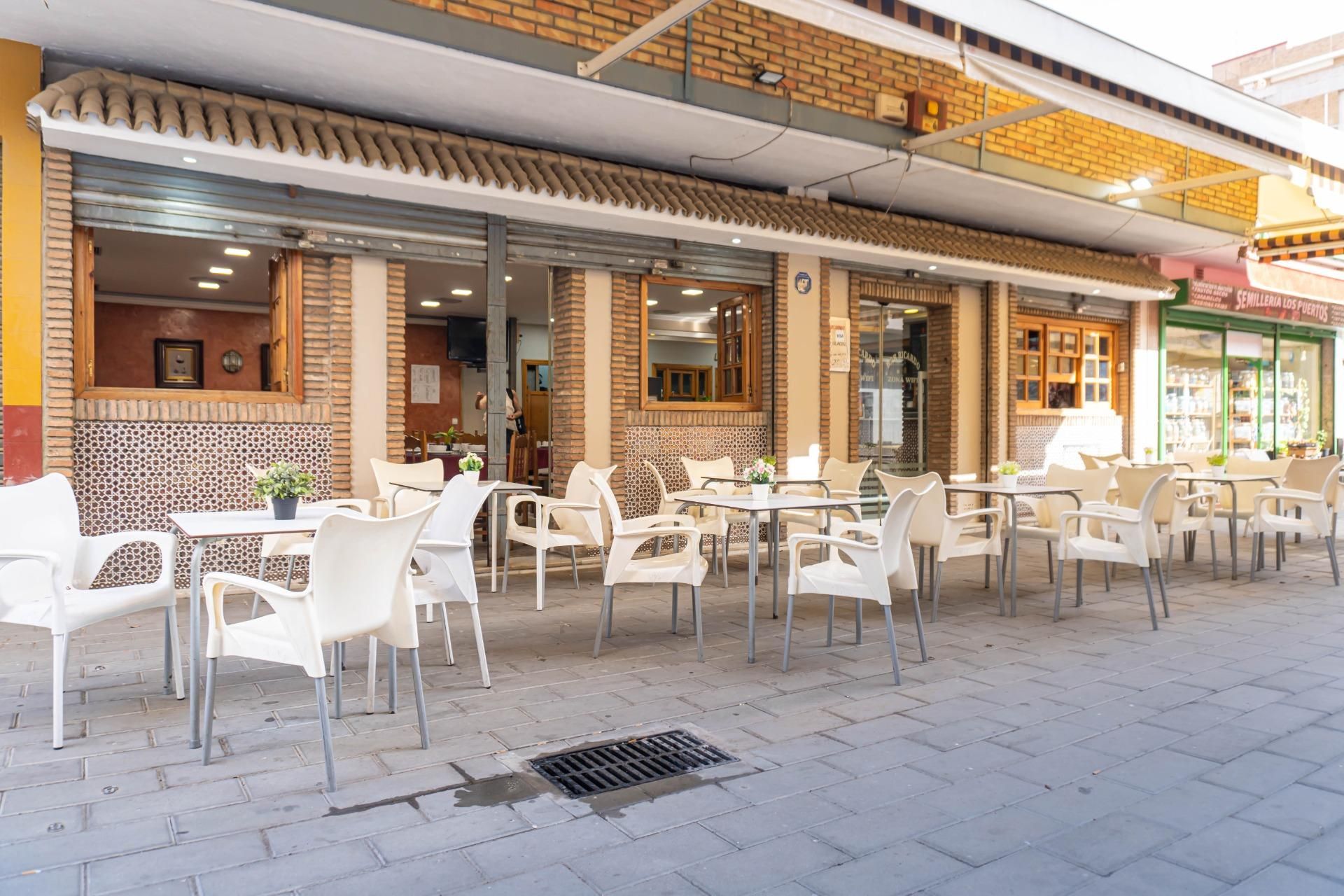 Terrassa de Local en venda en  Sevilla Capital amb Aire condicionat i Moblat