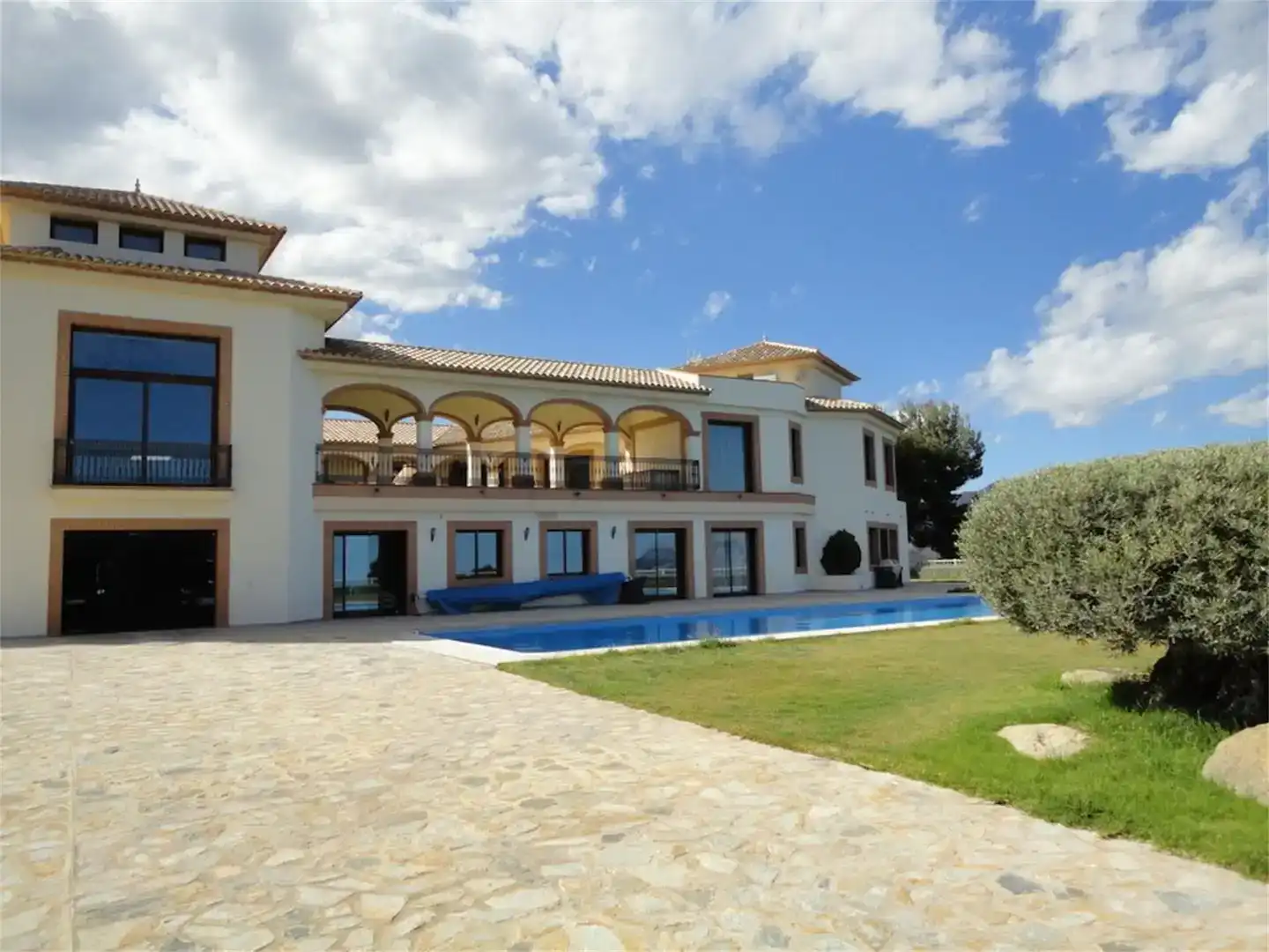 Vista exterior de Casa o xalet de lloguer en Benimantell, Alicante