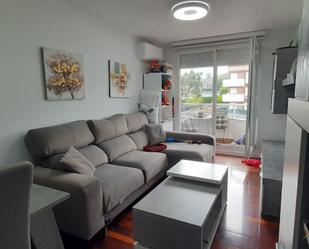 Living room of Flat for sale in Bárcena de Cicero  with Heating, Furnished and Community pool