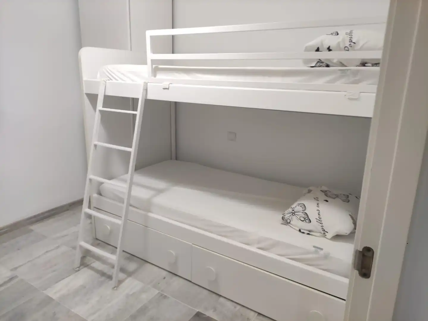 Flat for rent in Urbadiez - Entrepuentes