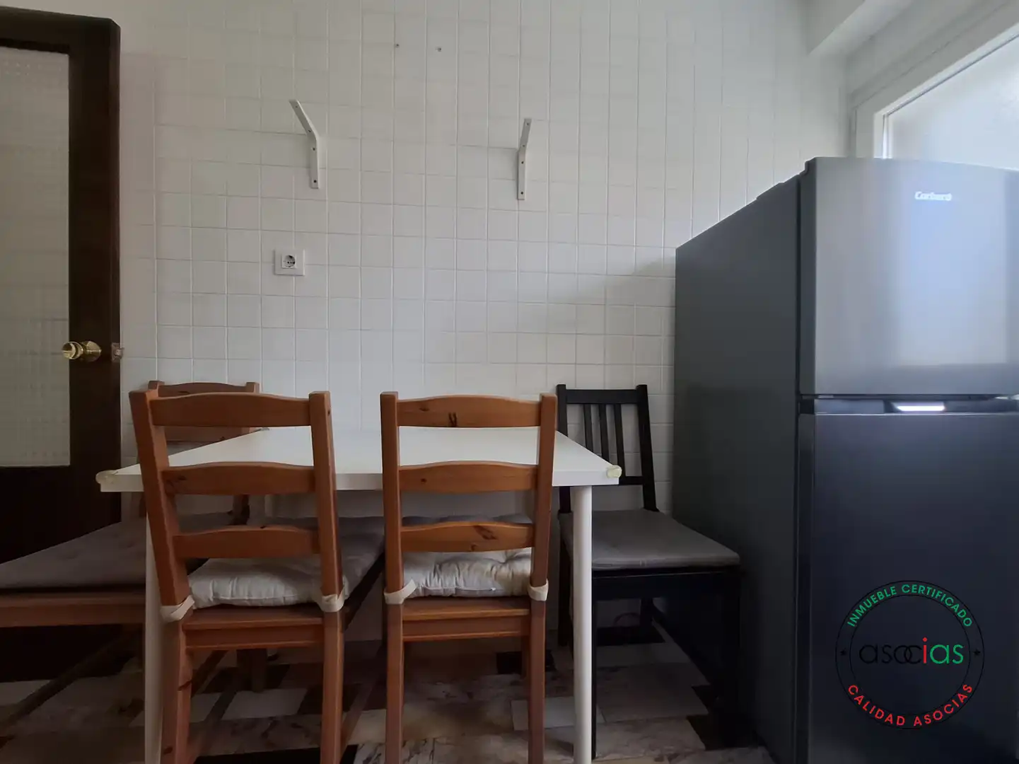 Cuina de Pis en venda en Gijón  amb Calefacció