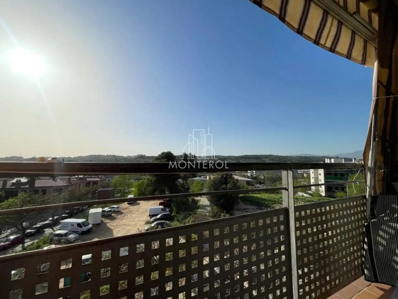 Vista exterior de Dúplex en venta en Rubí con Aire acondicionado, Calefacción y Terraza
