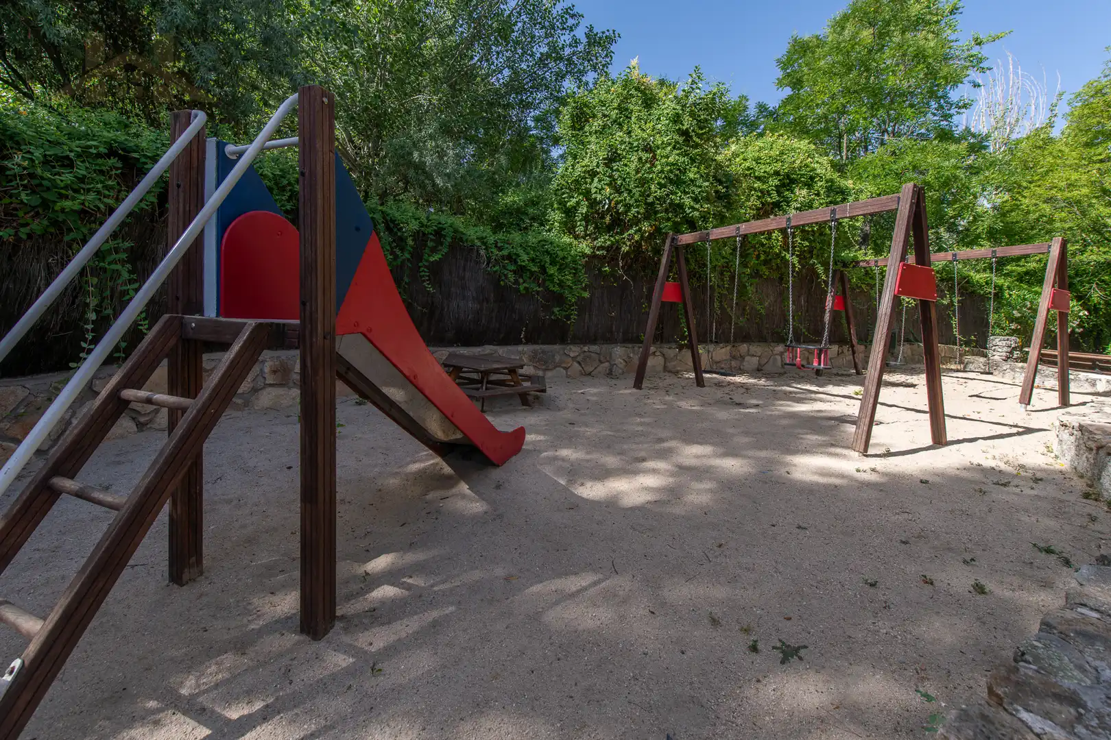 Garden of Houses for sale in La Moraleja  with Air Conditioner, Heating and Private garden