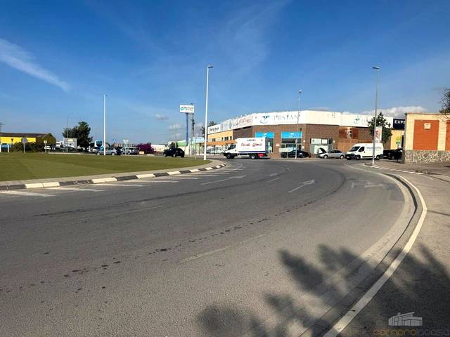 Local comercial en Alquiler en Partida Torres Norte en Platja de Torres