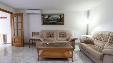 Photo 3 of Single-family semi-detached for sale in Calle de Gallur, Los Cármenes, Madrid Capital
