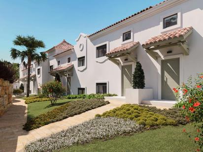 Exterior view of Single-family semi-detached for sale in Estepona  with Air Conditioner, Heating and Private garden