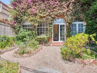 Casa rústica con jardín en venta en Major 2