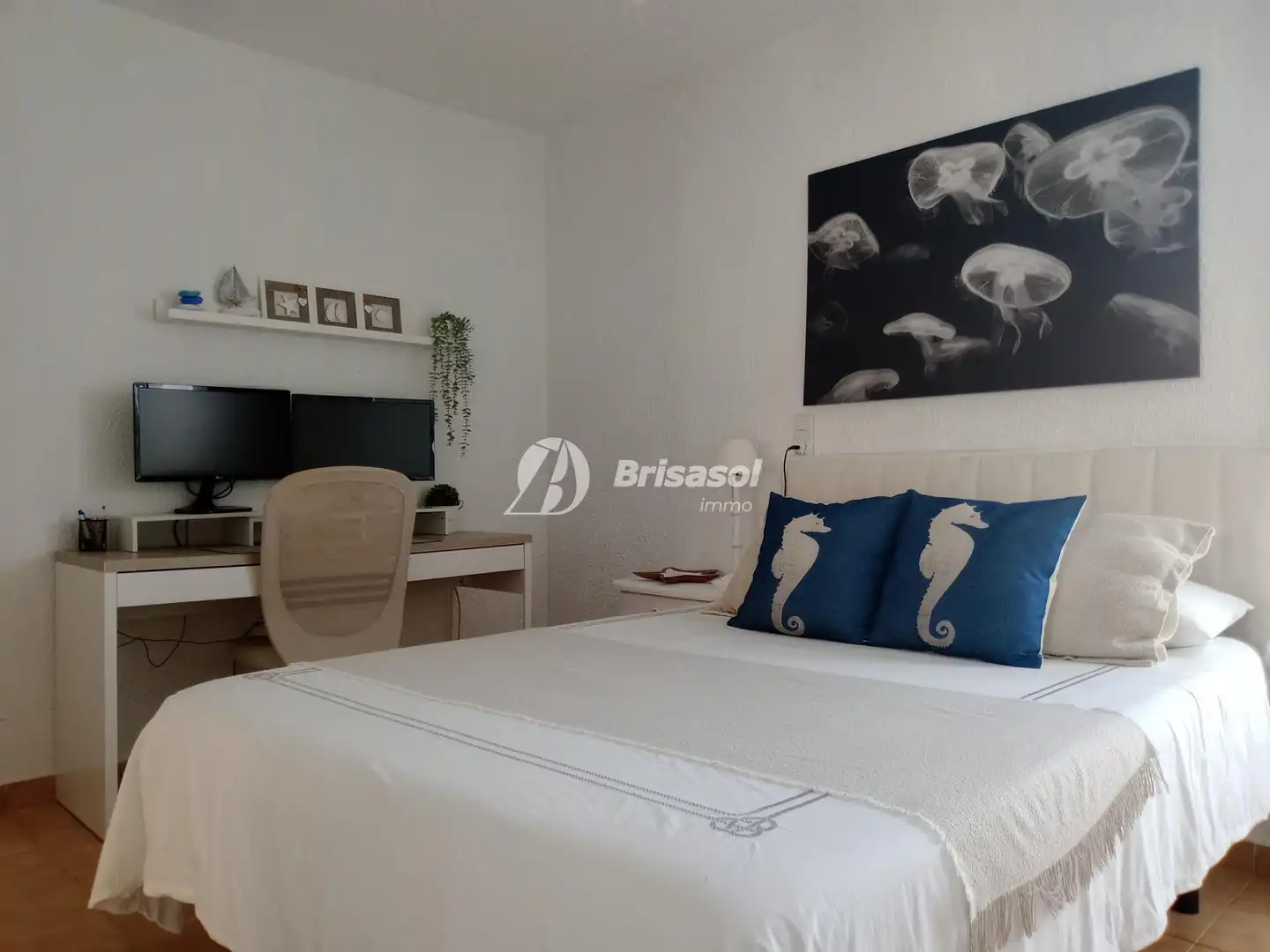 Apartamento con piscina en venta en Miami Platja, imagen 4